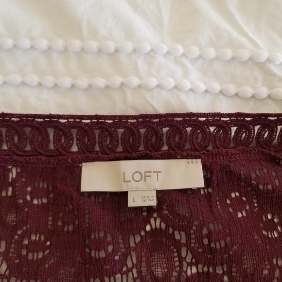 Loft Lace Top - L - Picture 3 of 3